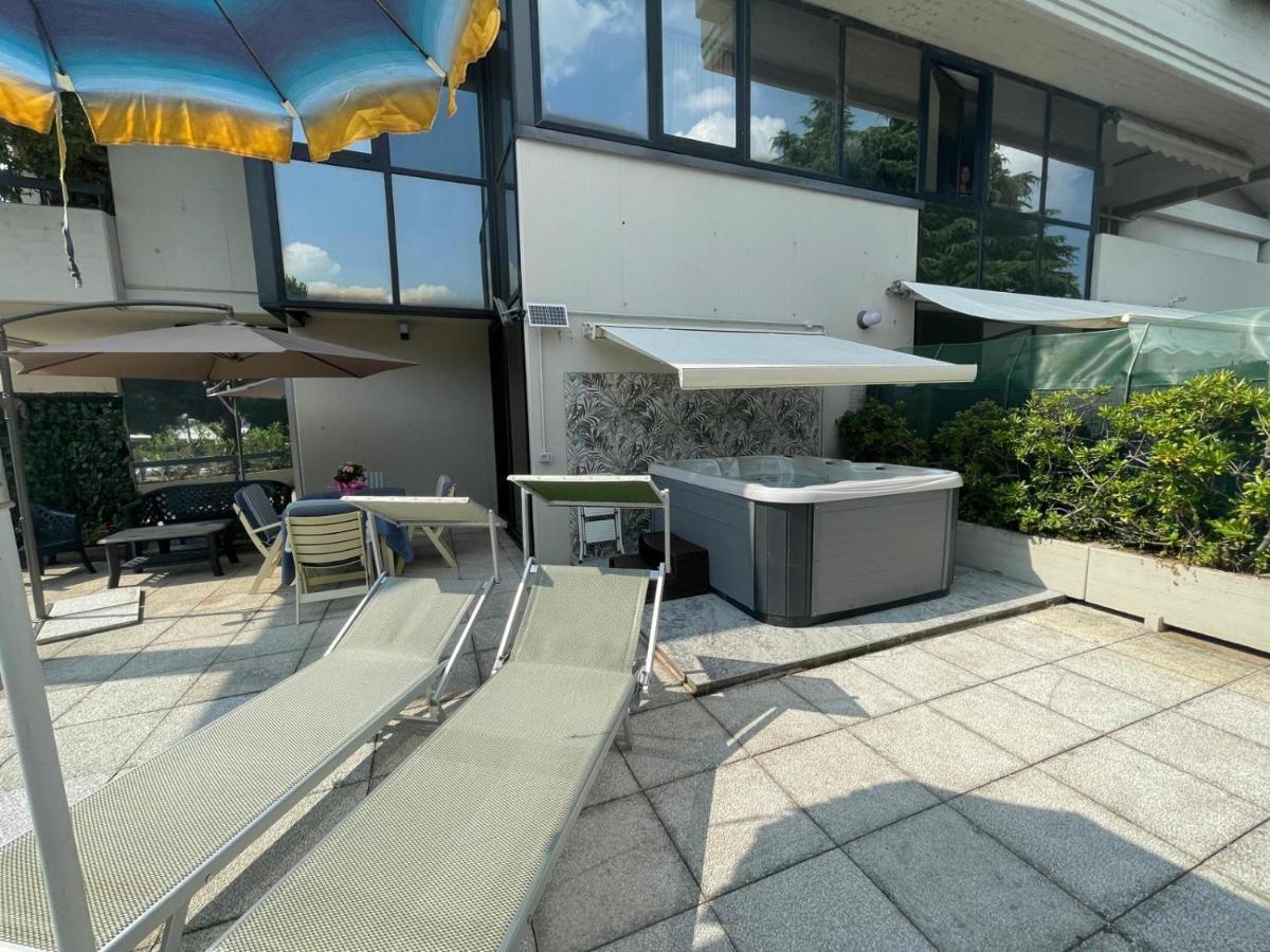 Garda Fantasy Paradise Silver O Gold Desenzano del Garda